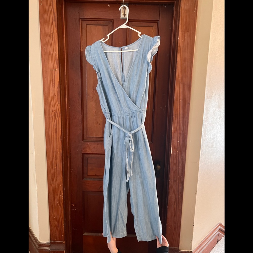 Old Navy size XL jumper